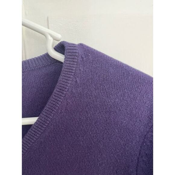 Emory Claire Women's M 100% Cashmere Sweater Purple V Neck Academia Preppy - Picture 11 of 12